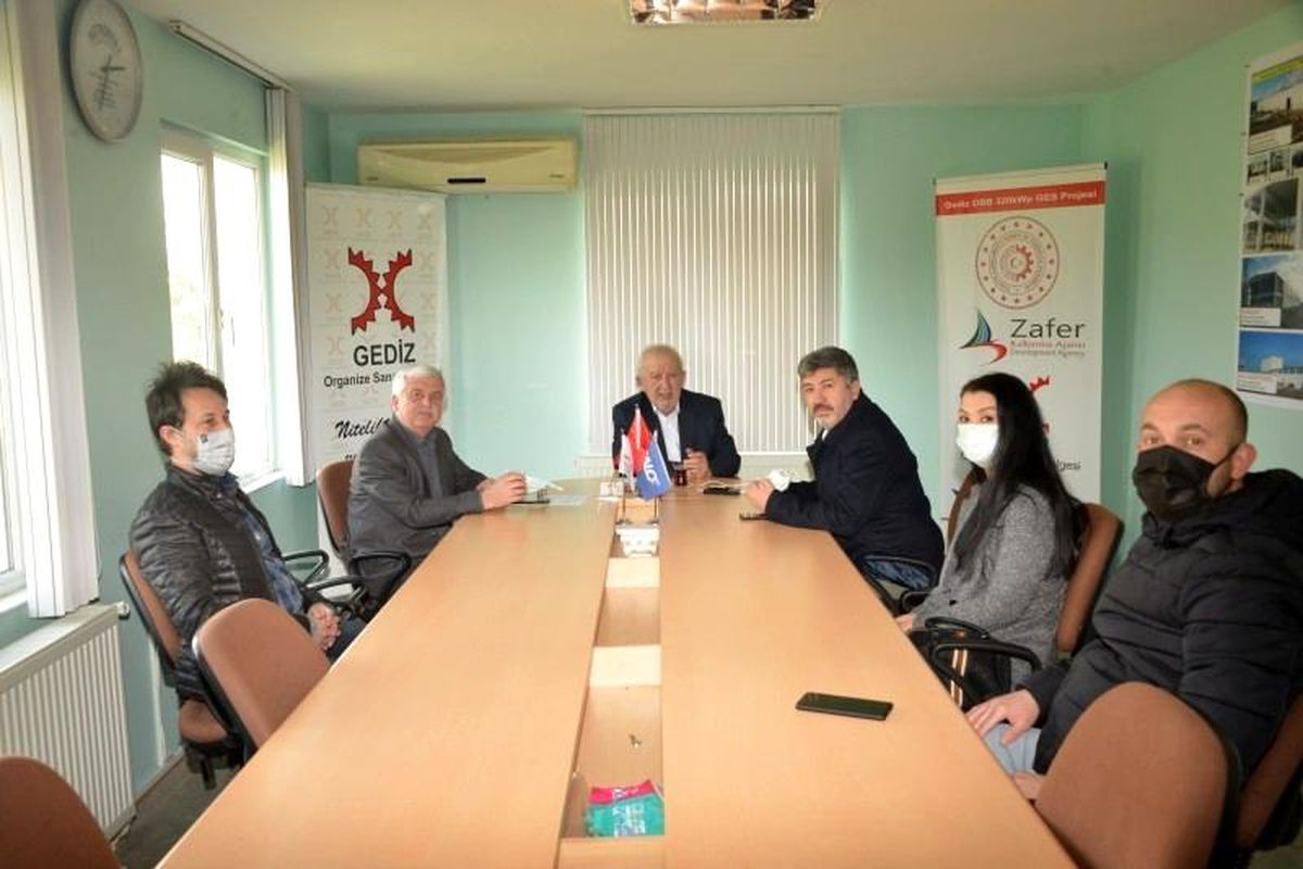 Başkan Akçadurak; "Gediz OSB\'de bin 100 kişi istihdam ediliyor"