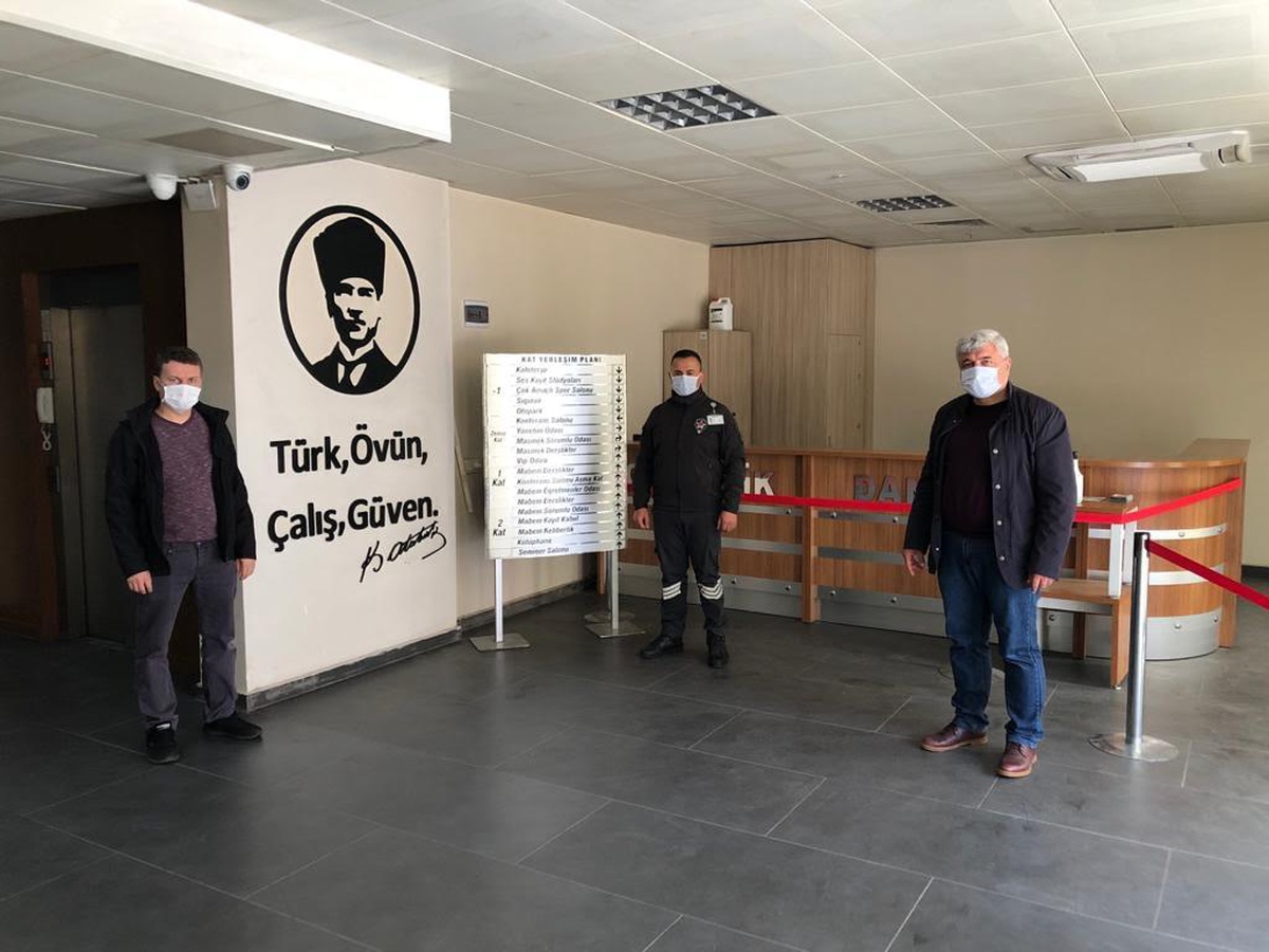 Büyükşehir zabıtadan ramazan kısıtlaması hatırlatması