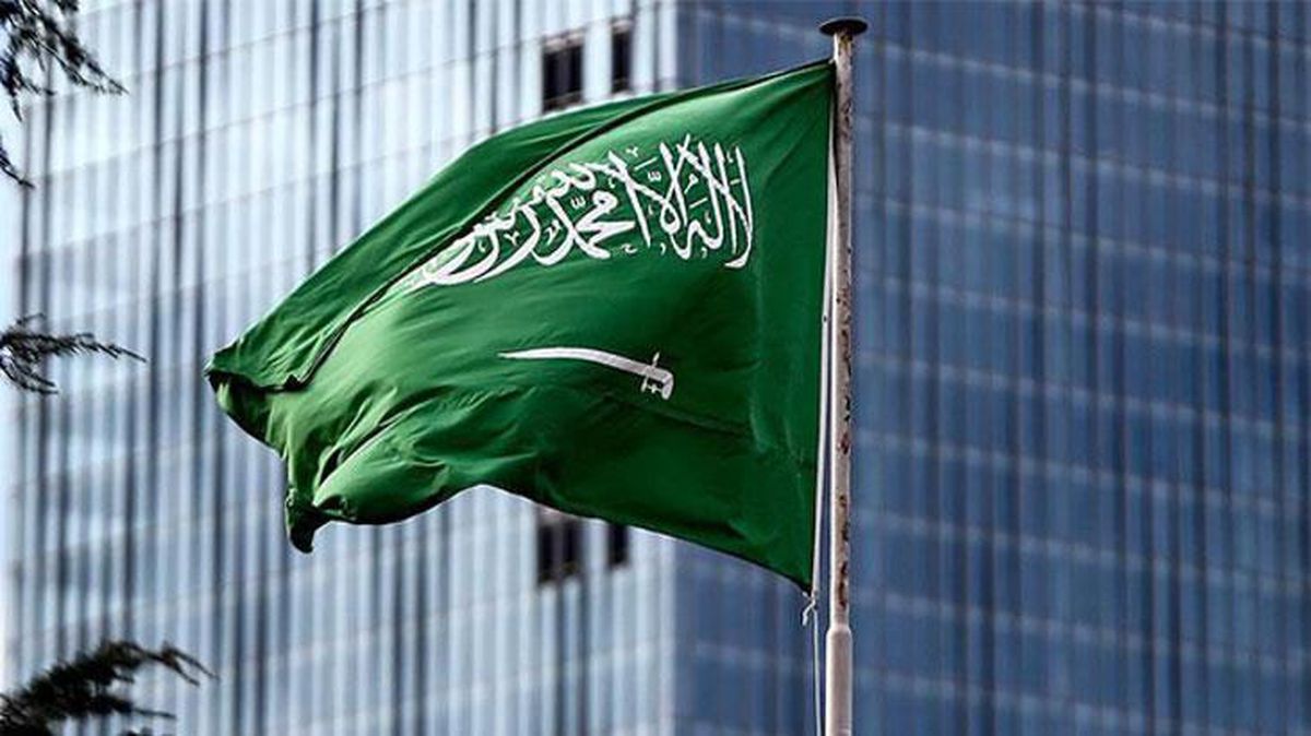 Diplomatik kriz yaşayan İran ile Suudi Arabistan\'ın gizli görüşmelere başladığı iddiası