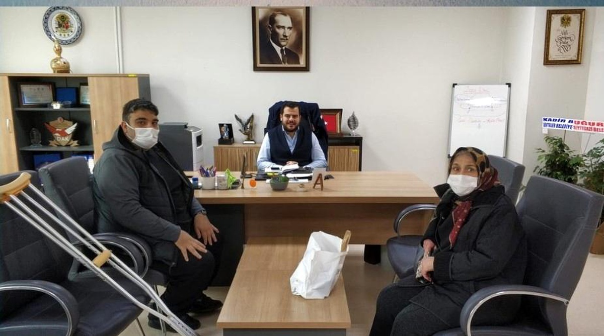 Hayatı kurtulan hastadan teşekkür ziyareti