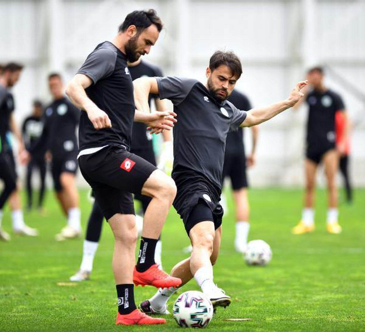 Konyaspor, Rize'de galibiyet hasretini bitirmek istiyor