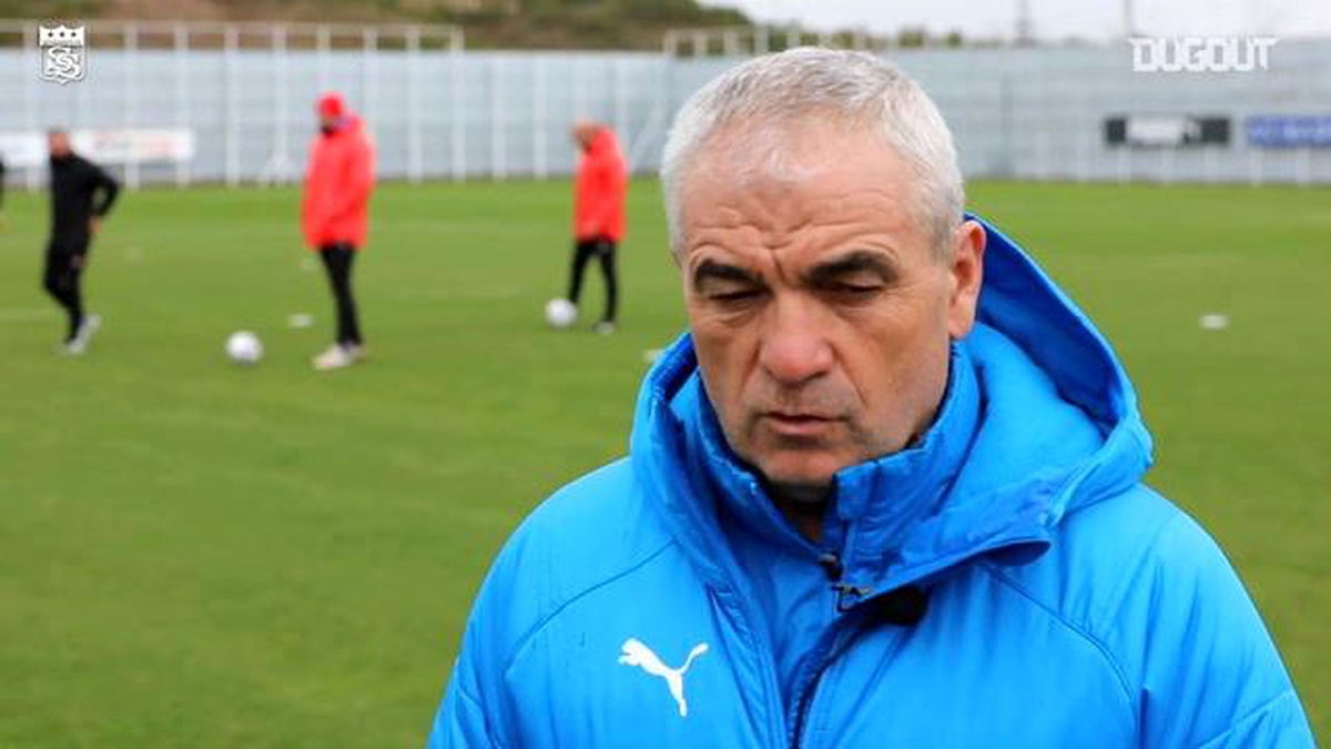 Rıza Çalımbay: \'\'Birlik ve Beraberlik İçinde Oynayan Kadromuz Var\'\'
