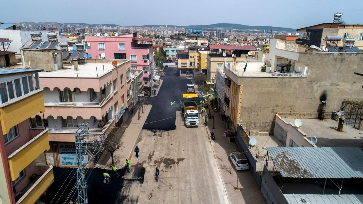 Şahinbey\'de asfalt sezonu başladı