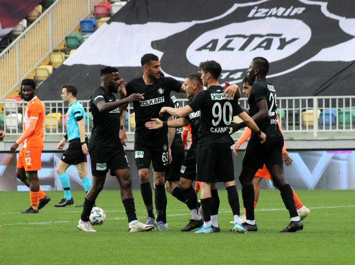 Altay\'ın ilk iki hesapları sürüyor