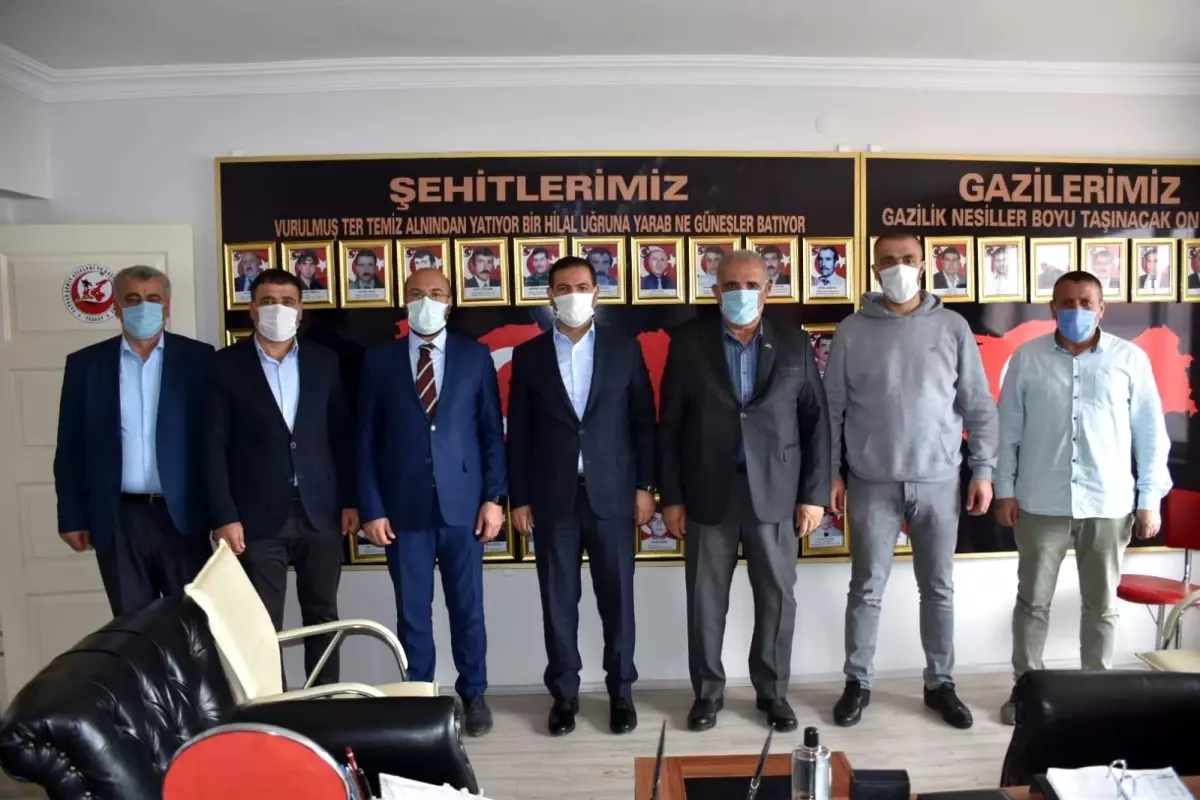 Başkan Geylani\'den Şehit Aileleri Derneğine anlamlı ziyaret