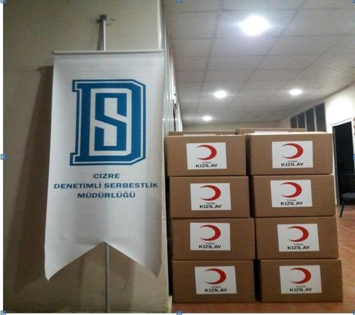 Cizre\'de ihtiyaç sahibi ailelere gıda yardımı