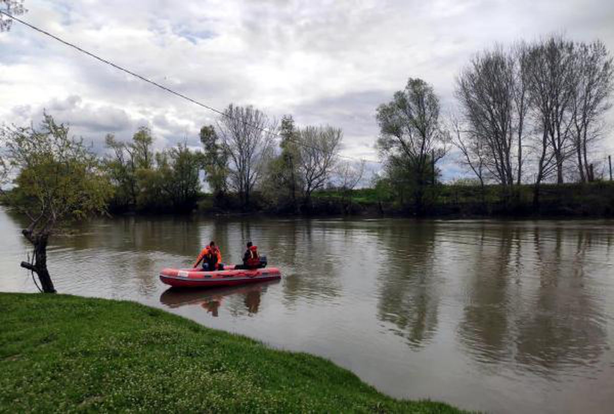 Edirne\'de kayıp kişi için Tunca Nehri\'nde arama çalışması başlatıldı
