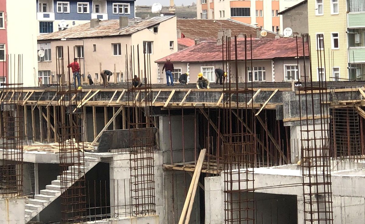 Kars\'ta inşaat sezonu başladı
