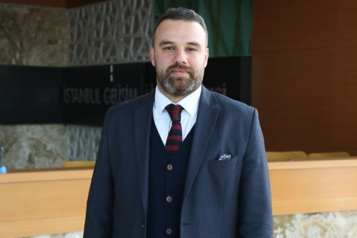 "Maske tedariki, yerini aşı tedarikine bıraktı"