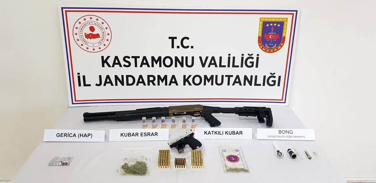Uyuşturucu şüphelisi 6 kişi gözaltına alındı