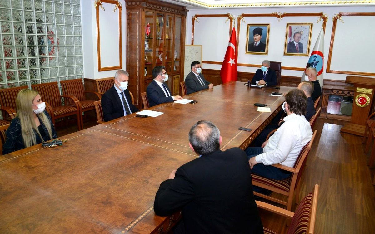Vali Akın başkanlığında pandemi toplantısı yapıldı