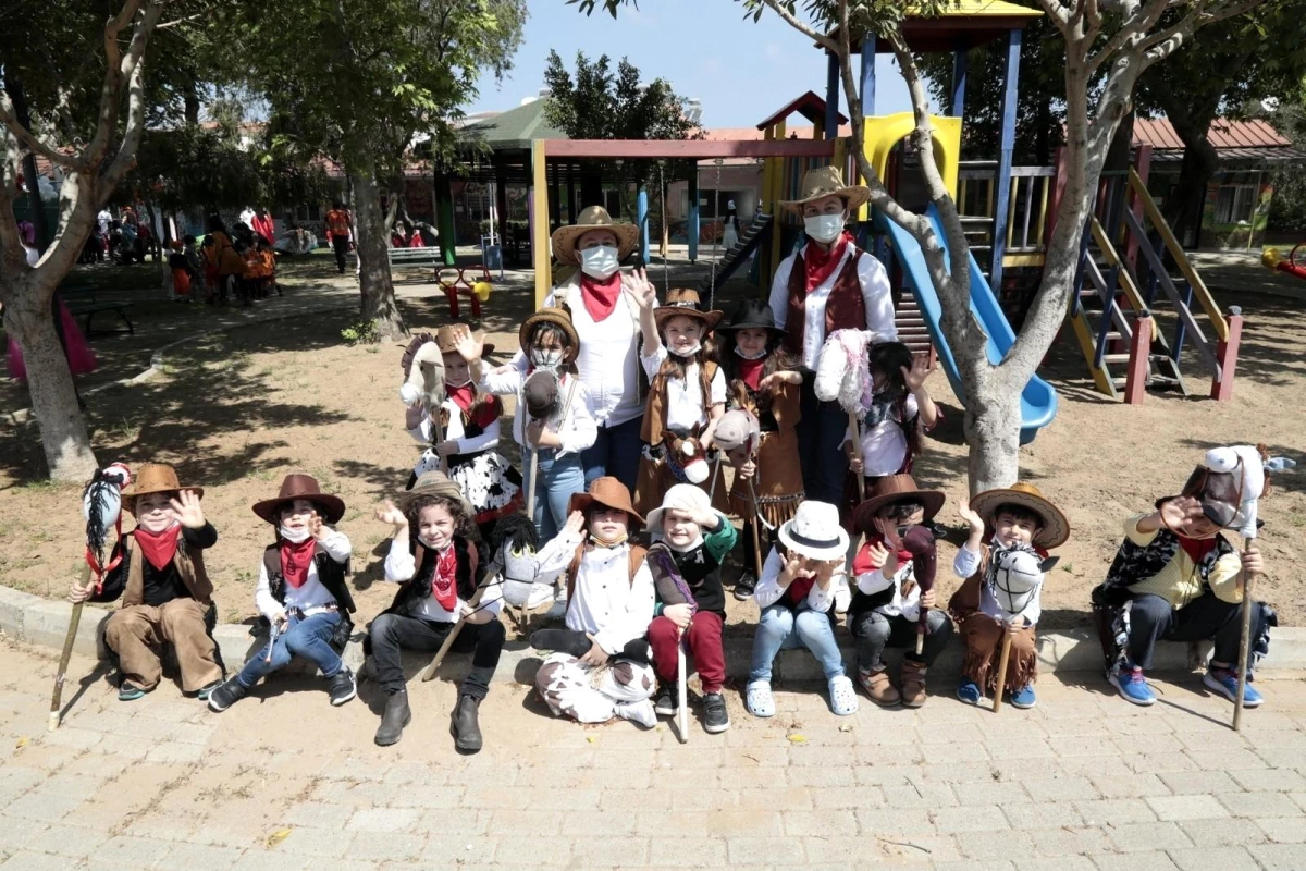Son dakika haberleri! 120 çocuk 23 Nisan\'ı Masal Köyü\'nde kutladı