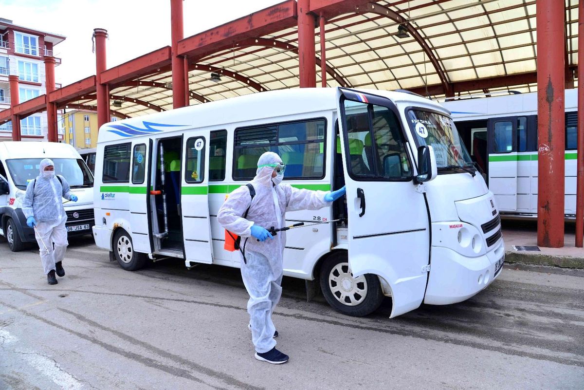 Ankara\'da araçlar ücretsiz dezenfekte ediliyor
