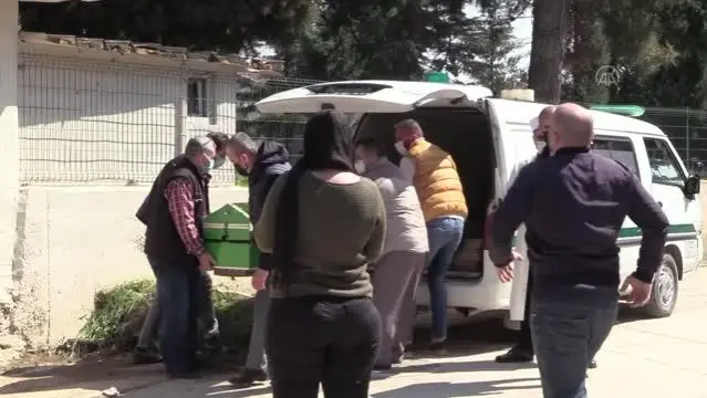 Son dakika haberleri: Ayrı yaşadığı eşi tarafından öldürülen kadının cenazesi defnedildi