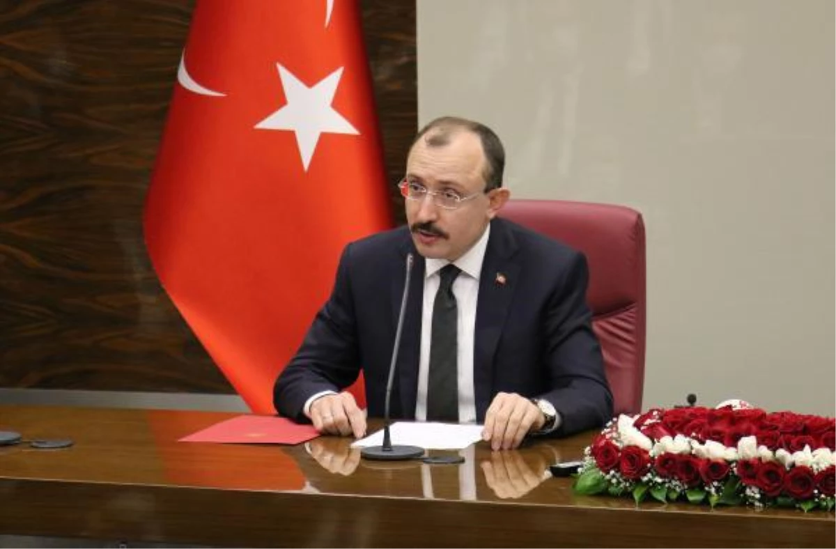 Ticaret Bakanı Mehmet Muş, devir teslim töreninin ardından görevine başladı