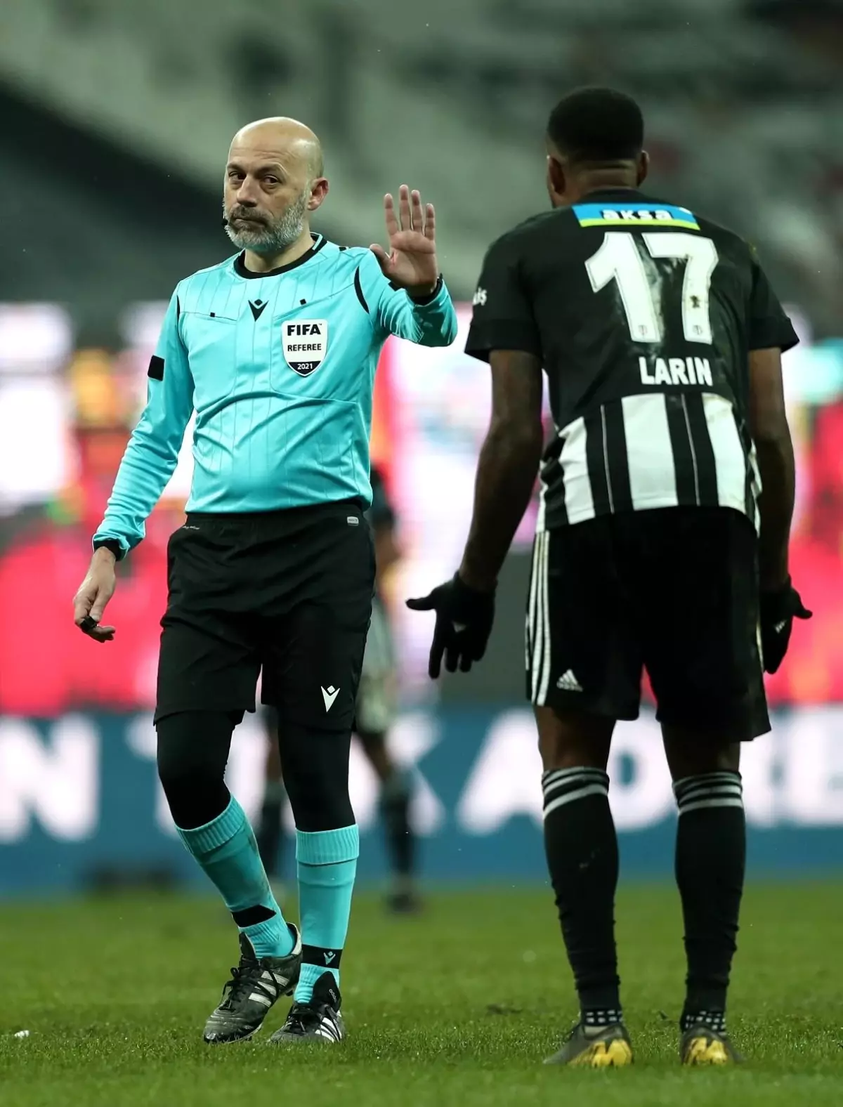 Cüneyt Çakır, EURO 2020\'de düdük çalacak