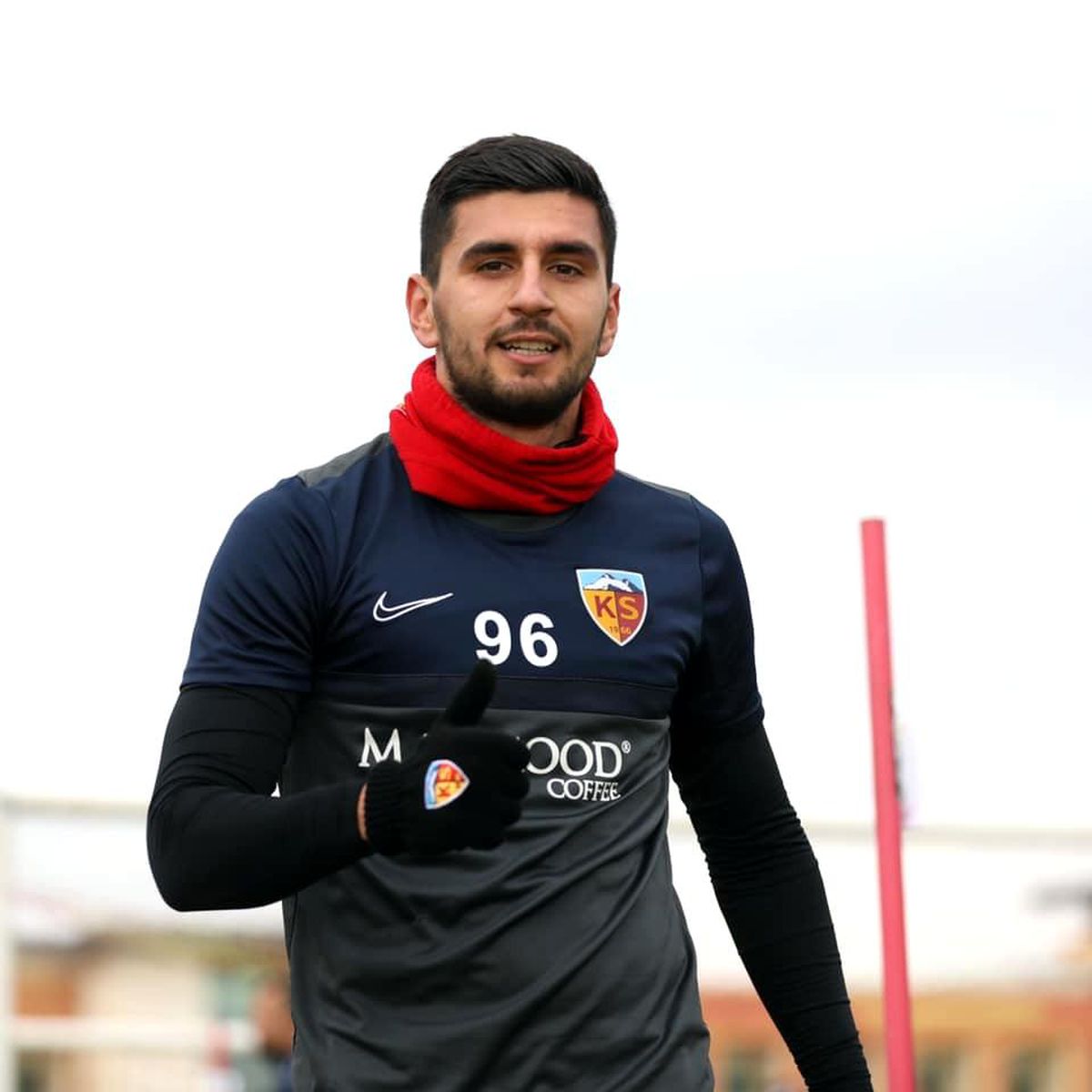 Daniel cezalı duruma düştü