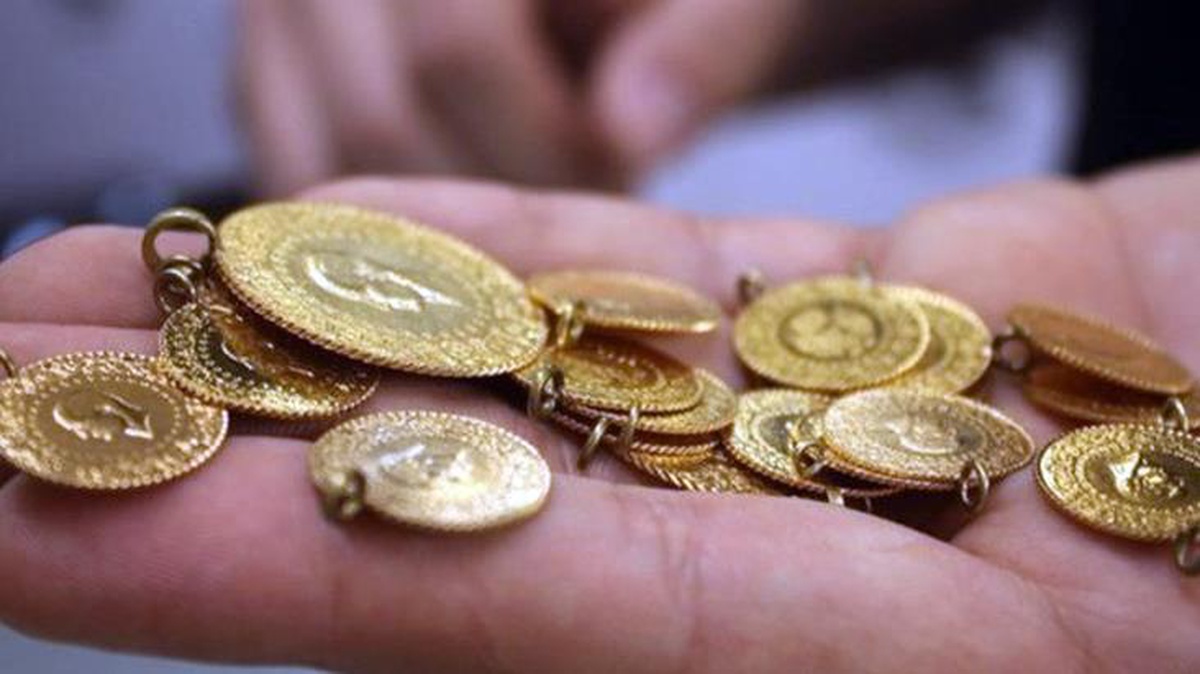 Güne yükselişle başlayan altının gram fiyatı 467 lira seviyesinden işlem görüyor