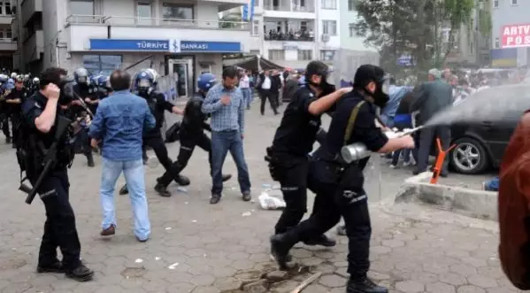 Son Dakika | Hopa olaylarında Metin Lokumcu'nun ölümüyle ilgili 13 polis hakim karşısında