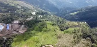 Kolombiya'da El Congal köyü sakinleri evlerine geri döndü