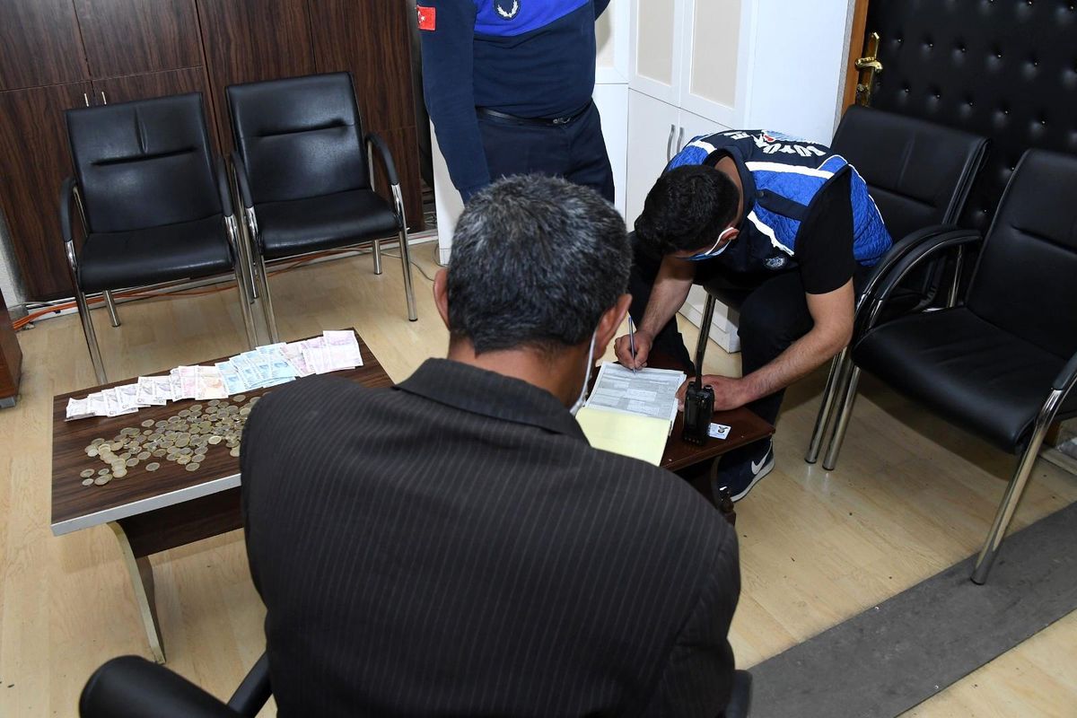 Konya Büyükşehir Belediyesi\'nin dilencilere yönelik denetimleri devam ediyor