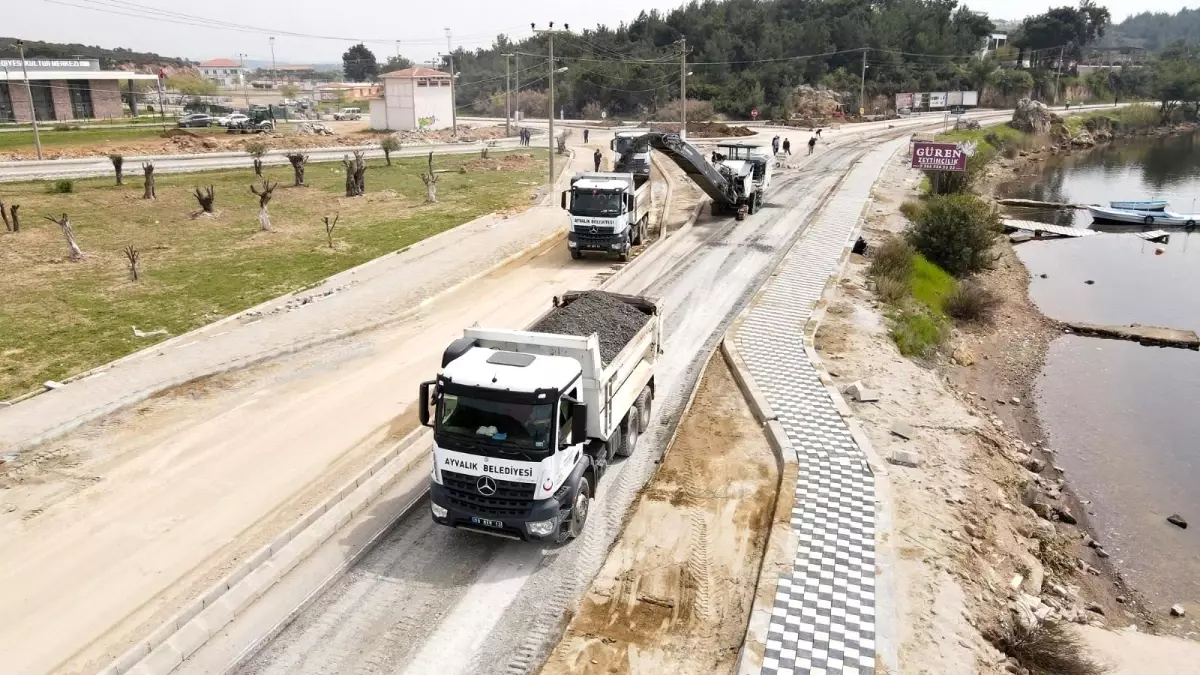 Küçükköy kavşağı araç ve yaya trafiği için güvenli hale getirildi