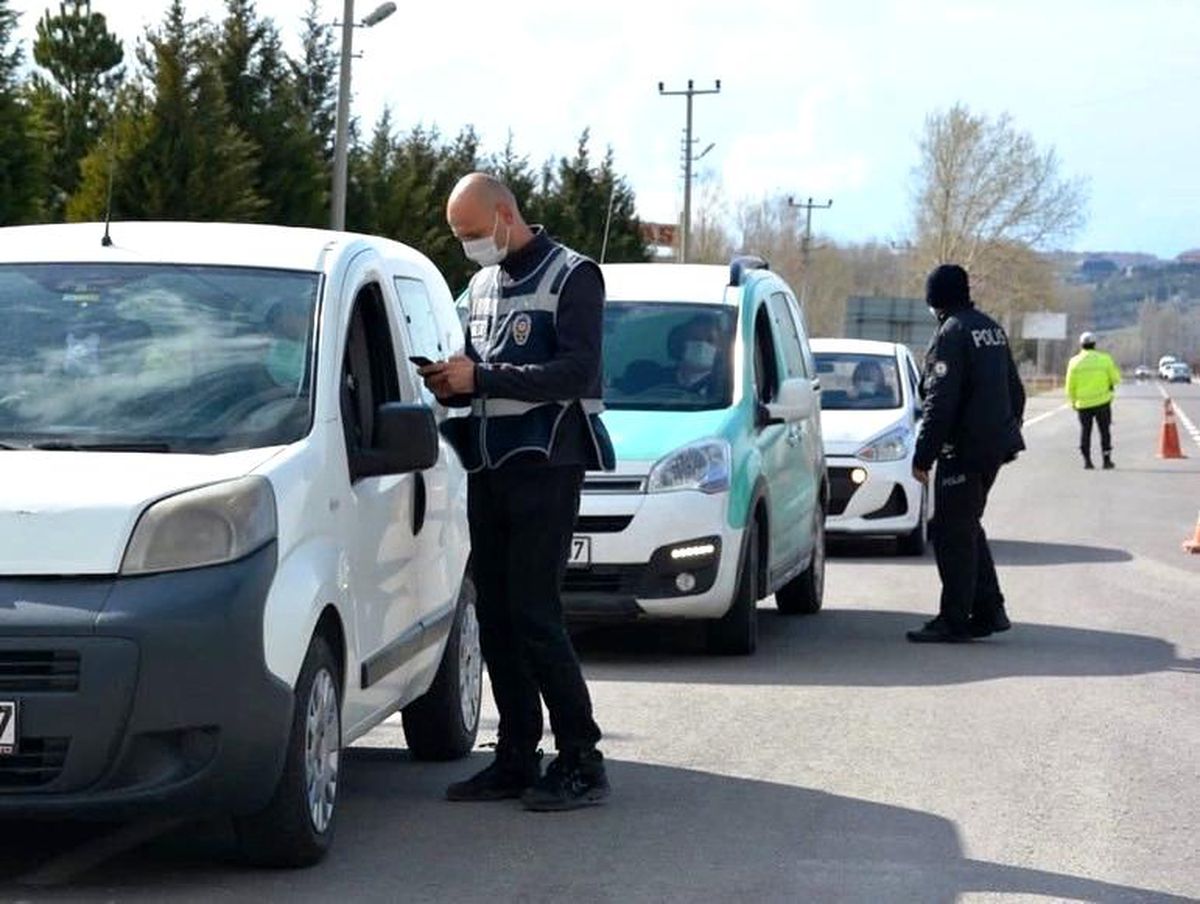 Son dakika haberi! Kütahya\'da haklarında yakalama kararı bulunan bin 342 kişi gözaltına alındı