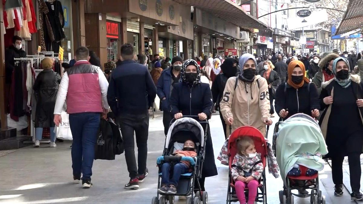 Salgın tedbirlerini hiçe sayan 231 kişiye para cezası