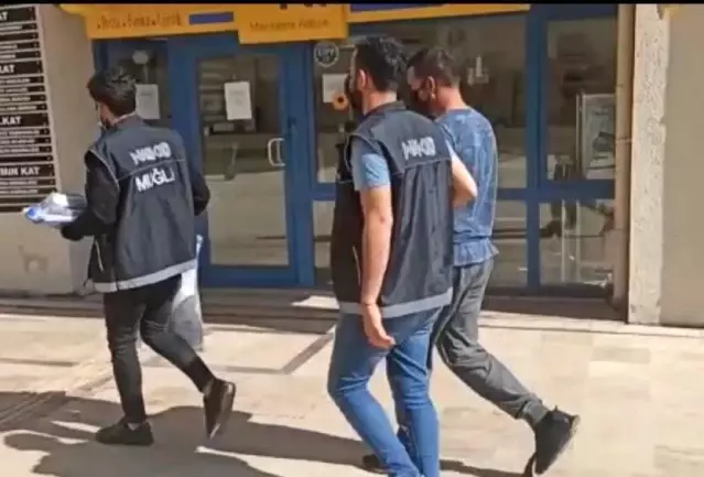 Son dakika haber! Zehir taciri polislerin dikkati sayesinde yakalandı