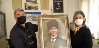 Aliağa Belediyesinden muhtarlara Atatürk portresi