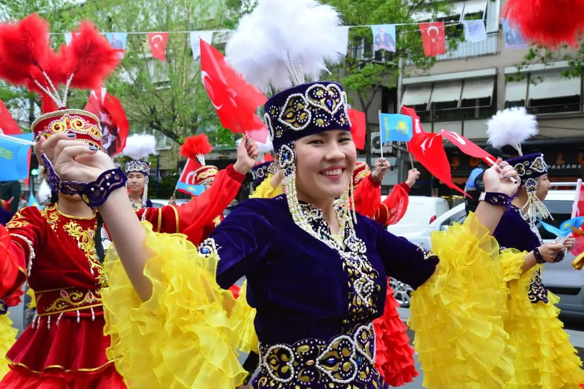 Başkan Genç bir de müjde verdi, Çocuk Su Meclisi\'nin kurulacağını söyledi