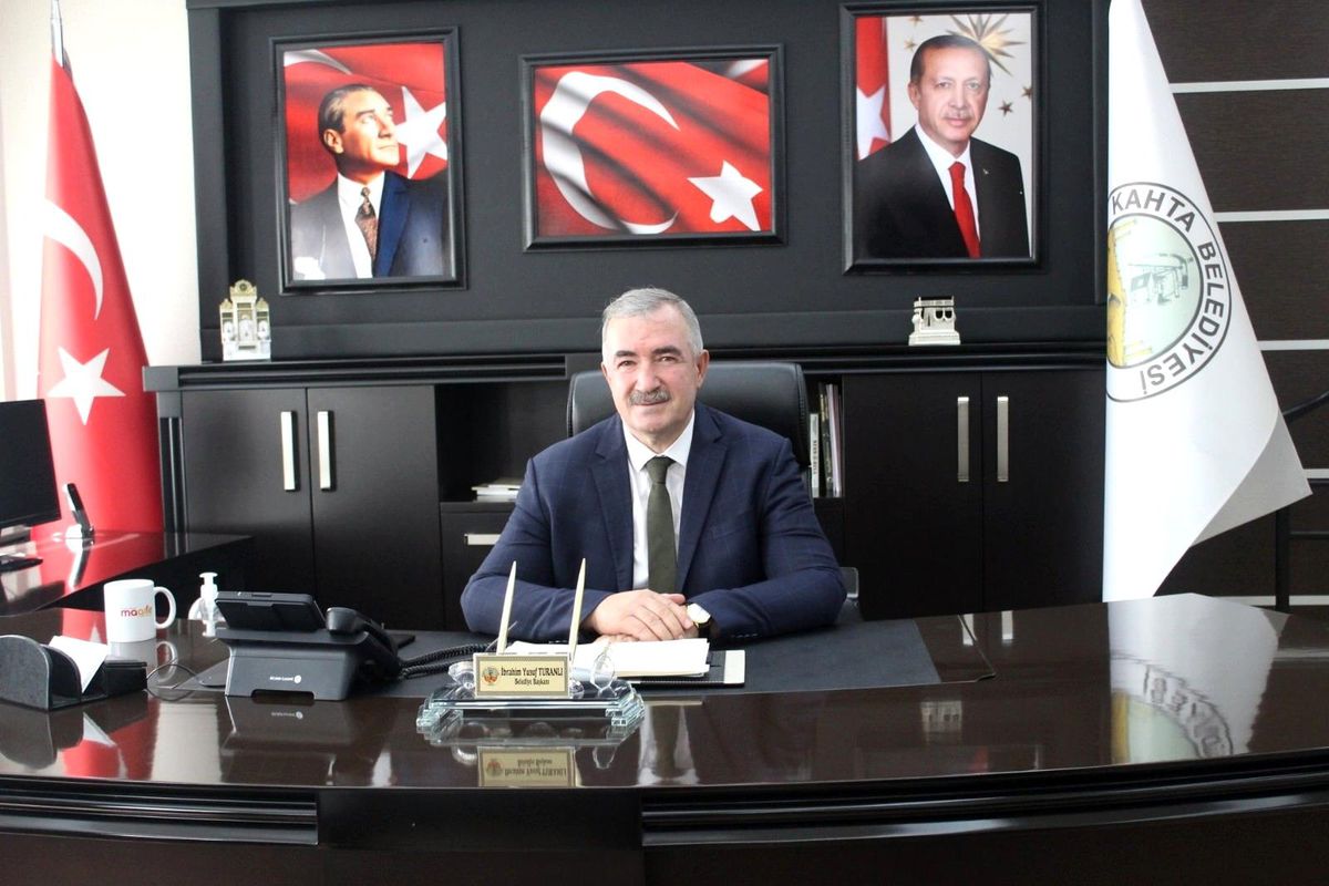 Başkan Turanlı\'dan 23 Nisan kutlaması
