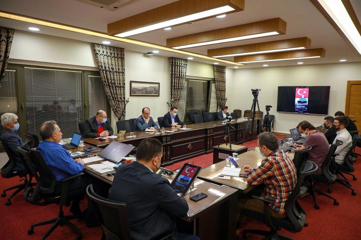 Başkan Yalçın, takipçileriyle sosyal medyadan buluşmayı sürdürüyor