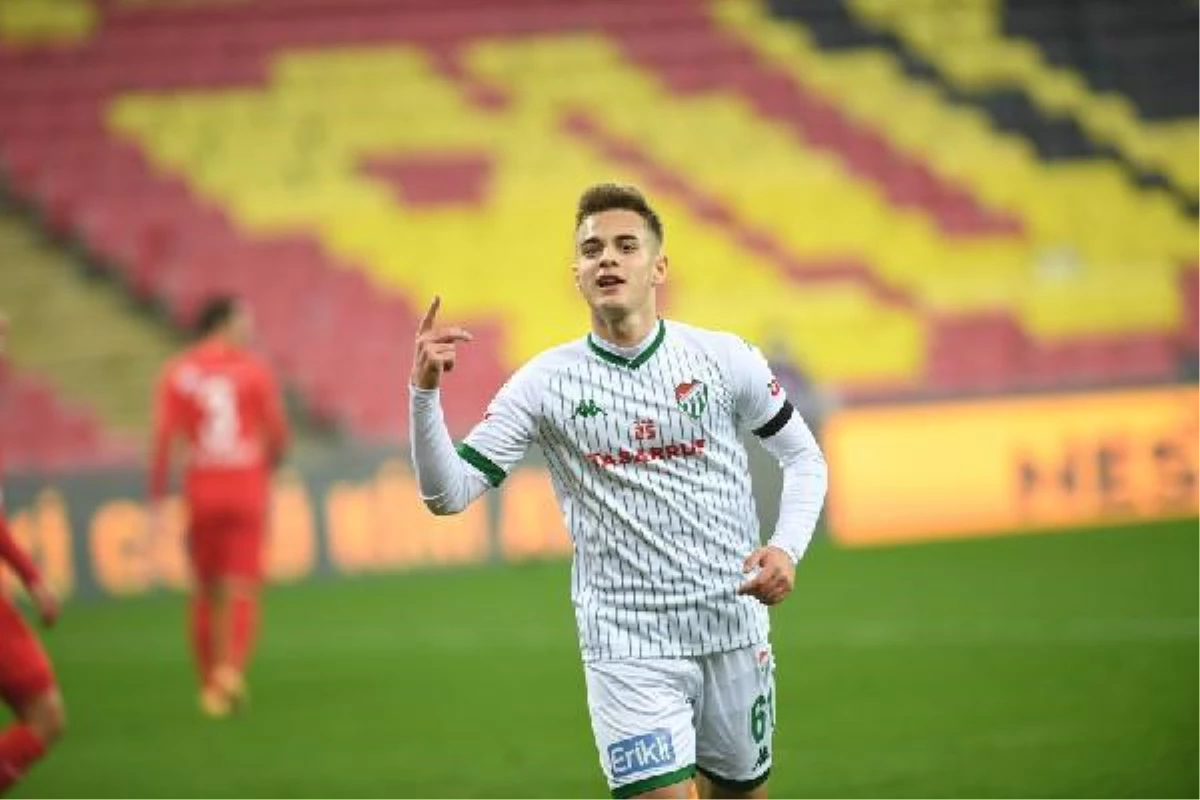 Bursaspor\'da gollere santrfor oyuncularının katkısı
