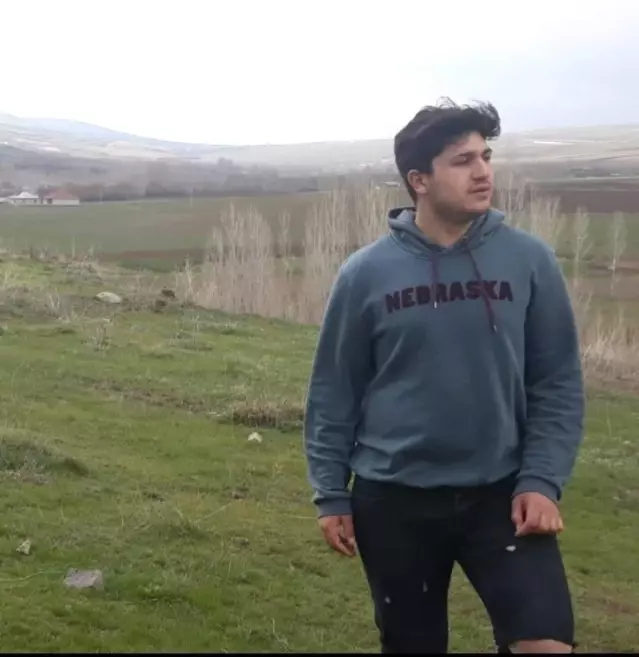 Çalışmak için geldiği inşaattan düşen genç hayatını kaybetti Çalışmak için geldiği inşaattan düşen genç hayatını kaybetti