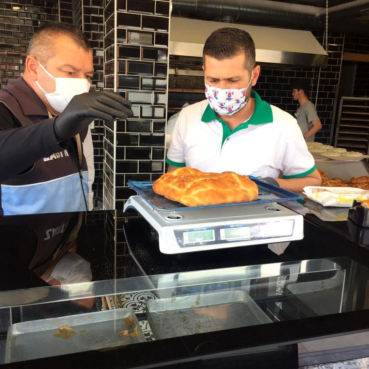 Çiğli\'de fırınlara Ramazan denetimi
