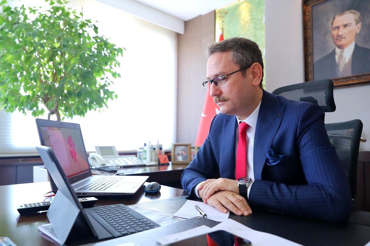 Çocuklar sordu Başkan Kartoğlu cevapladı
