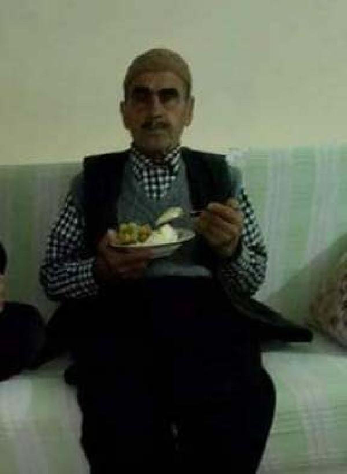Son dakika haberi... Devrilen traktörünün altında kalan çiftçi öldü