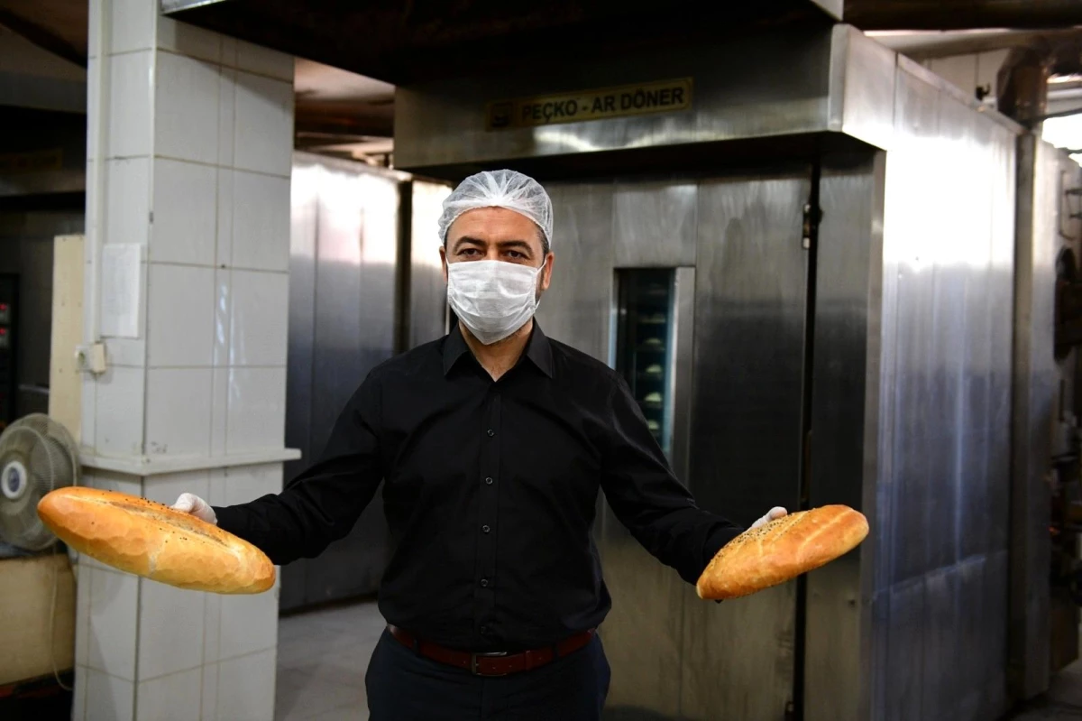 Elbistan Halk Ekmek Fabrikası\'nda günlük üretim 10 bin adede çıktı