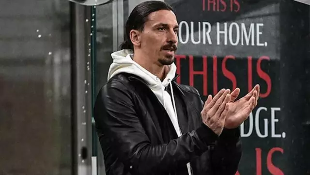 Hakan Çalhanoğlu'nun nefis golünü İbrahimovic ayakta alkışladı, İtalyanlar şu yorumu yaptı: Spor tarihinin en yetenekli Türk'ü Hakan Çalhanoğlu'nun nefis golünü İbrahimovic ayakta alkışladı, İtalyanlar şu yorumu yaptı: Spor tarihinin en yetenekli Türk'ü