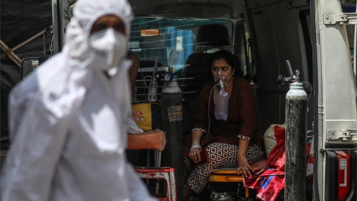Hindistan, dünyanın en yüksek günlük koronavirüs vaka sayısını kaydetti
