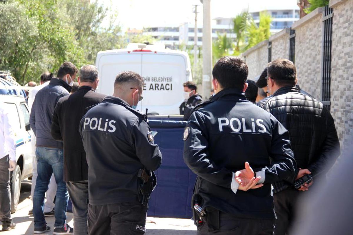 İzmir\'de ağabeyini pompalı tüfekle vurup öldüren şüpheli tutuklandı