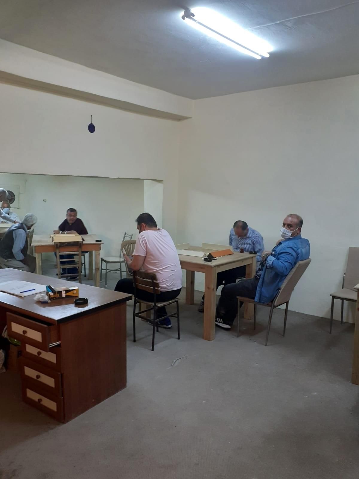Tarsus\'ta kumar oynayanlara baskın