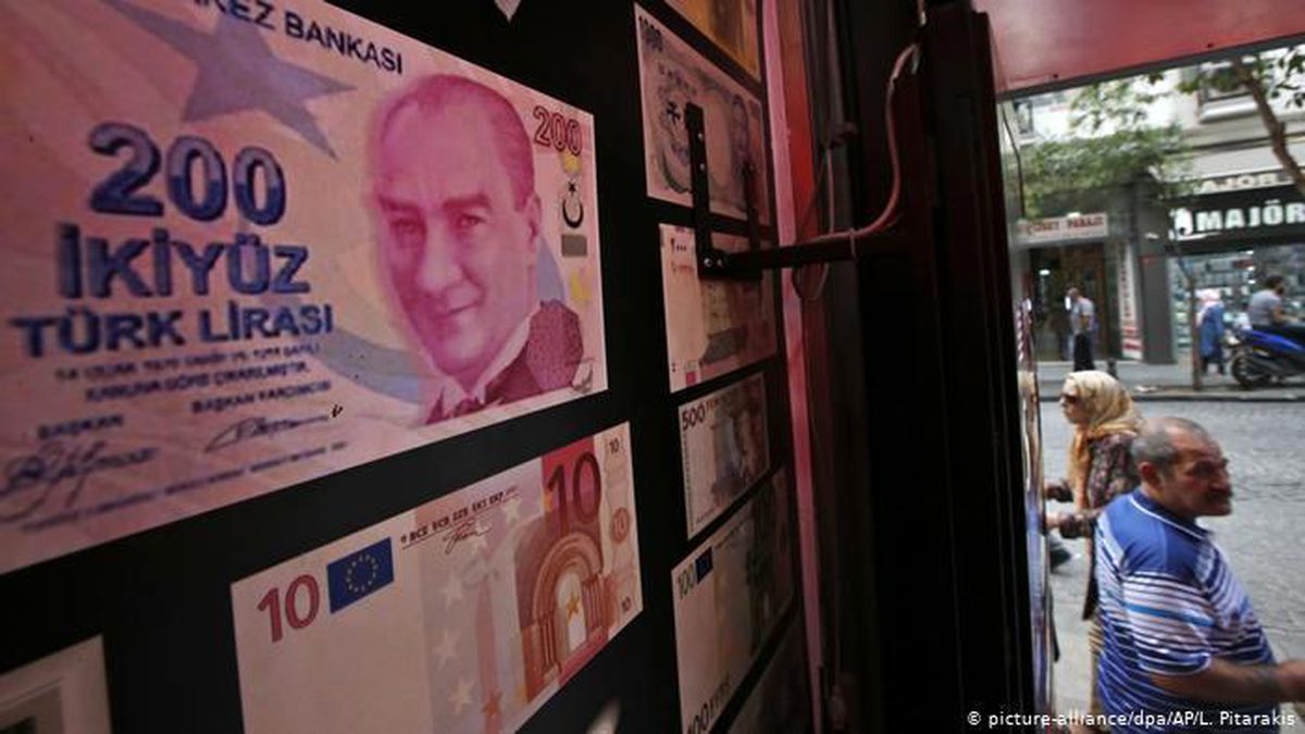 Türk lirasında değer kaybı sürüyor