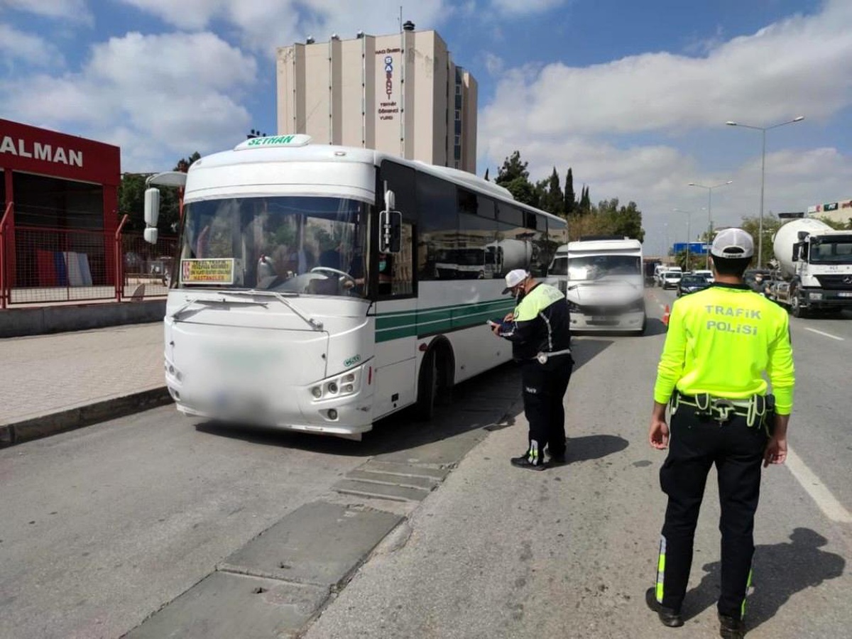 Vaka sayısı artınca dolmuşlarda yolcu denetimi arttırıldı