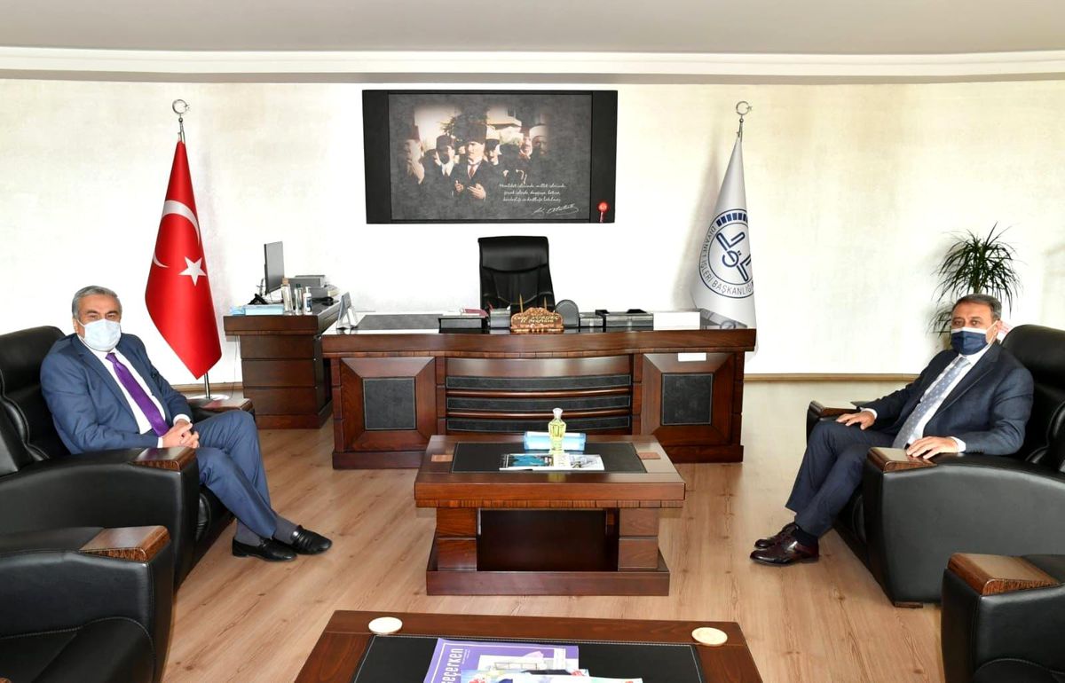 Vali Şıldak\'tan, Yeni Müftü Celal Sürgeç\'e Ziyaret