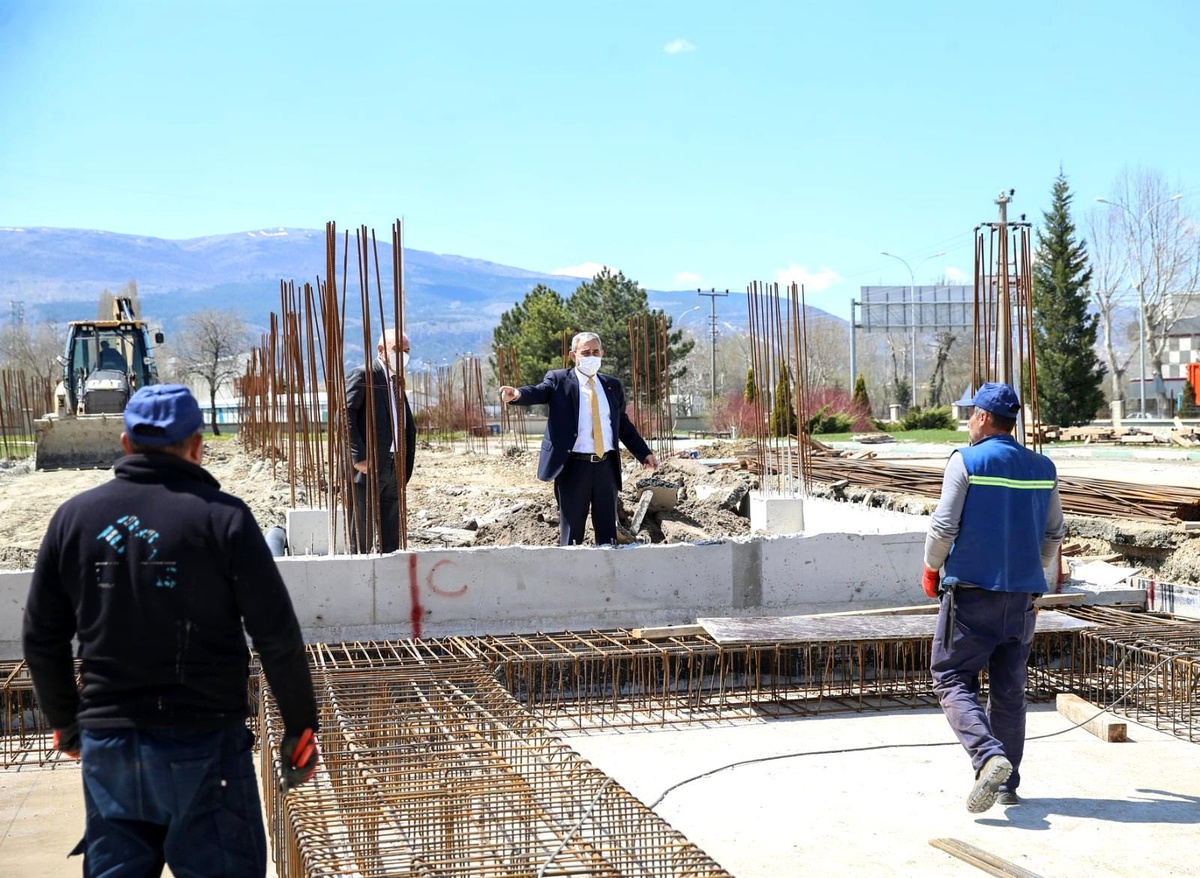 Yöresel Ürünler Satış Merkezi inşaatı 240 günde tamamlanacak
