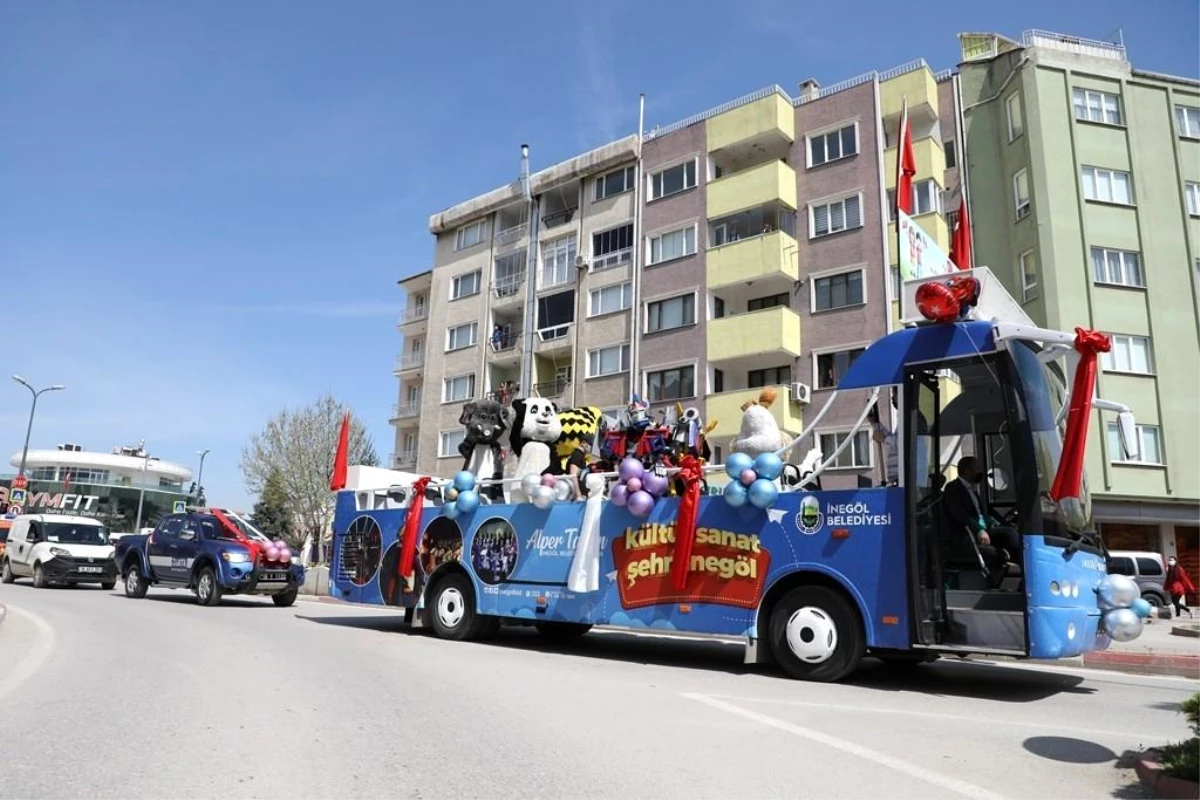 23 Nisan coşkusu İnegöl\'ü sarıyor