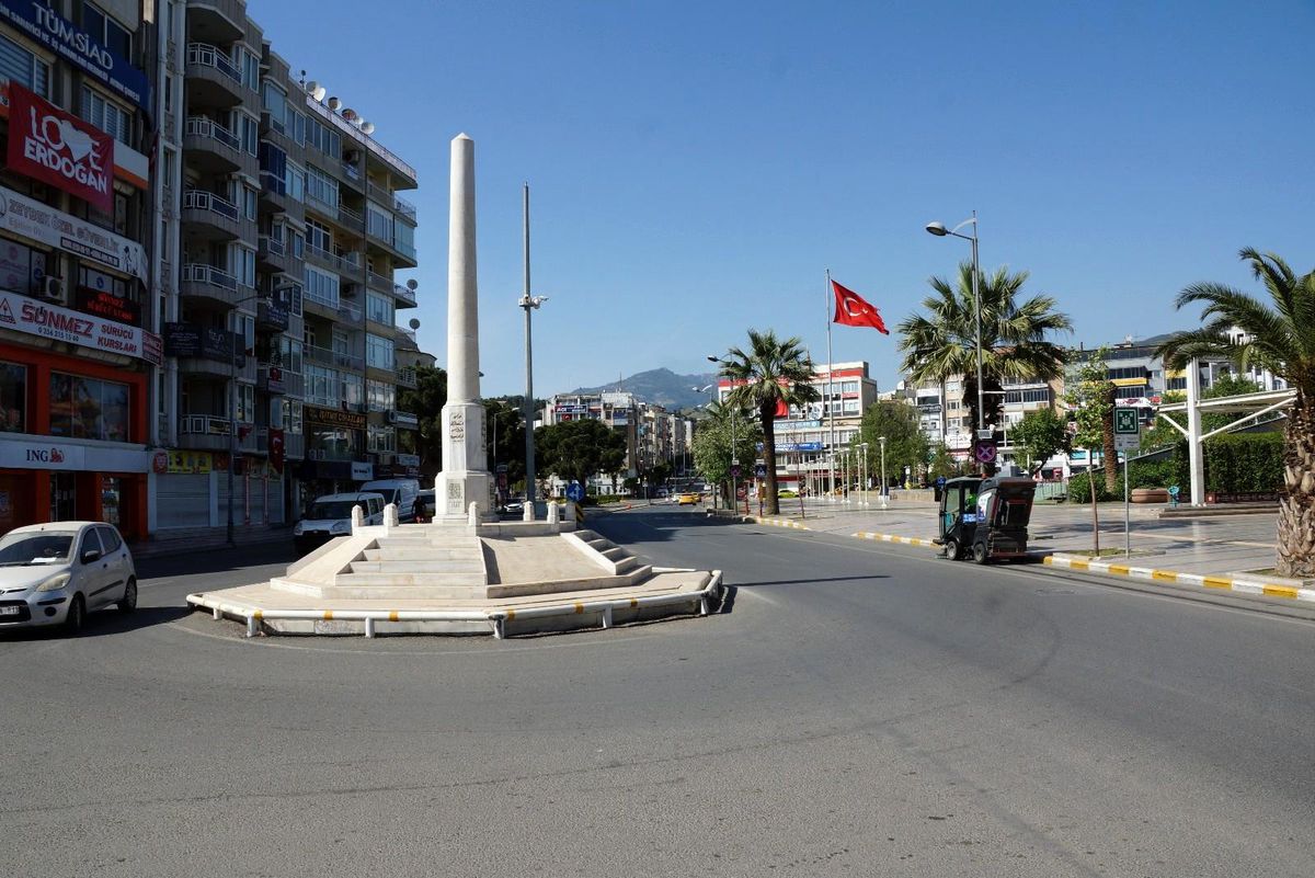 Aydın\'da sokağa çıkma kısıtlaması devam ediyor