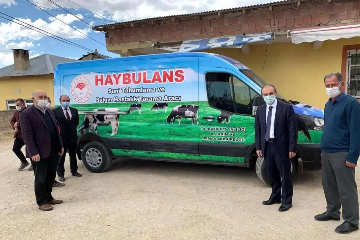 Son dakika haberleri: Bayburt\'ta hayvan ambulansı "haybulans" hizmete girdi